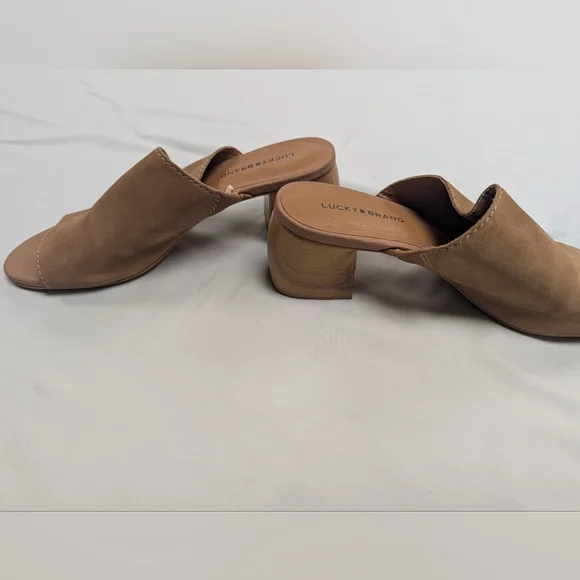 Lucky Brand Leather Mules With Wood Grain Heels - Picture 7 of 13